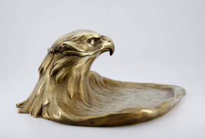 Encrier écritoire à la tête d'aigle - Bronze doré, vers 1900