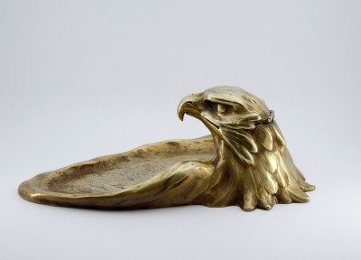 Encrier écritoire à la tête d'aigle - Bronze doré, vers 1900